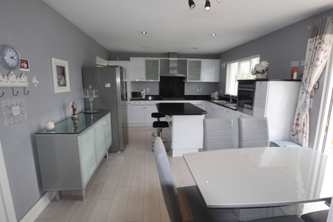 17 Castlemartin Avenue, Castlemartin, Bettystown, 4 Bedrooms Bedrooms, ,3 BathroomsBathrooms,Residential,SALE AGREED,17 Castlemartin Avenue, Castlemartin,1698