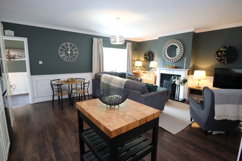 28 Seabury Lawns, Mornington, 2 Bedrooms Bedrooms, ,1 BathroomBathrooms,Apartment,SALE AGREED,28 Seabury Lawns,1726