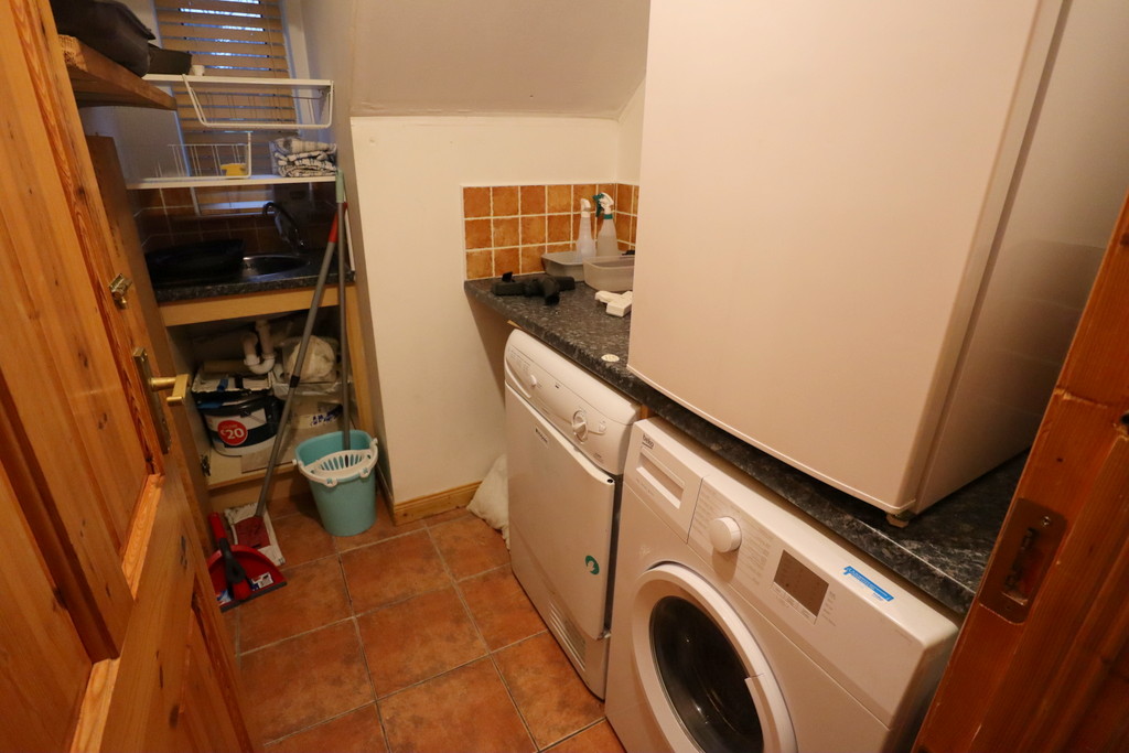 K32 YV59, 3 Bedrooms Bedrooms, ,2 BathroomsBathrooms,Residential,SALE AGREED,1742