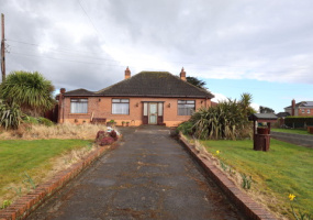 Tower Road, Mornington, 2 Bedrooms Bedrooms, ,1 BathroomBathrooms,Residential,SALE AGREED,Tower Road,1745