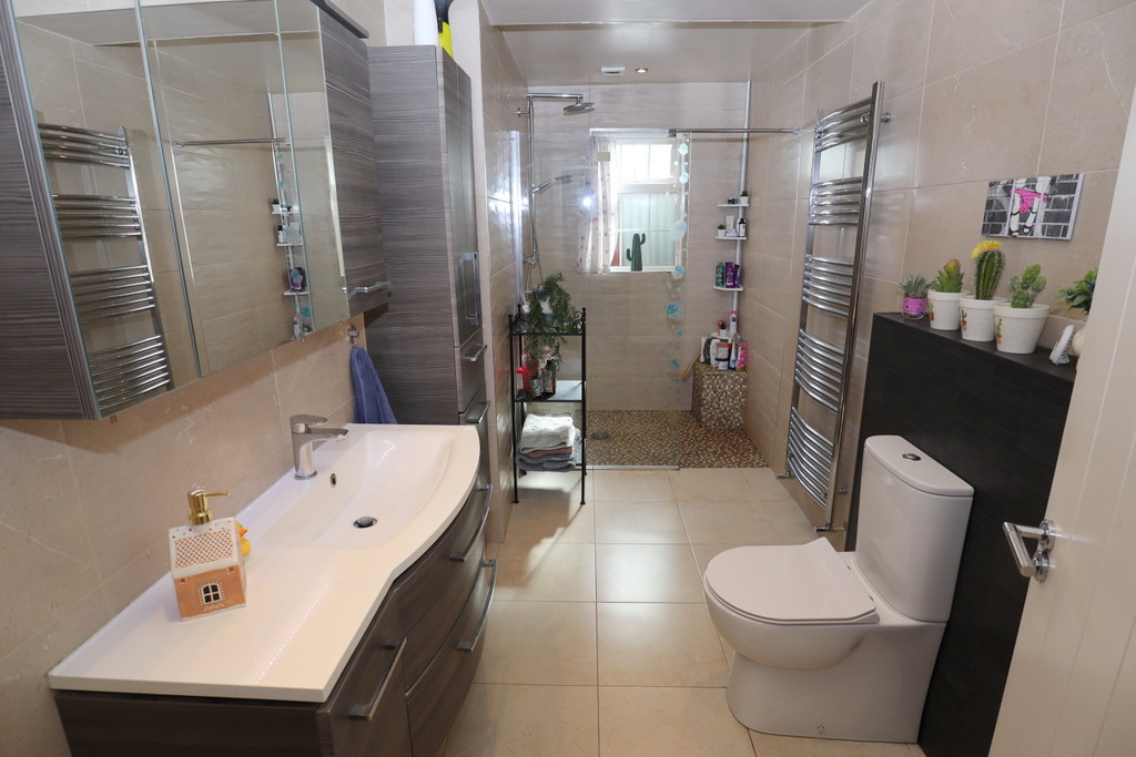 6 Laburnum Turret, North Road, Drogheda, 4 Bedrooms Bedrooms, ,4 BathroomsBathrooms,Residential,SALE AGREED,6 Laburnum Turret, North Road,1753 6 Laburnum Turret, North Road, Drogheda, 4 Bedrooms Bedrooms, ,4 BathroomsBathrooms,Residential,SALE AGREED,6 Laburnum Turret, North Road,1753