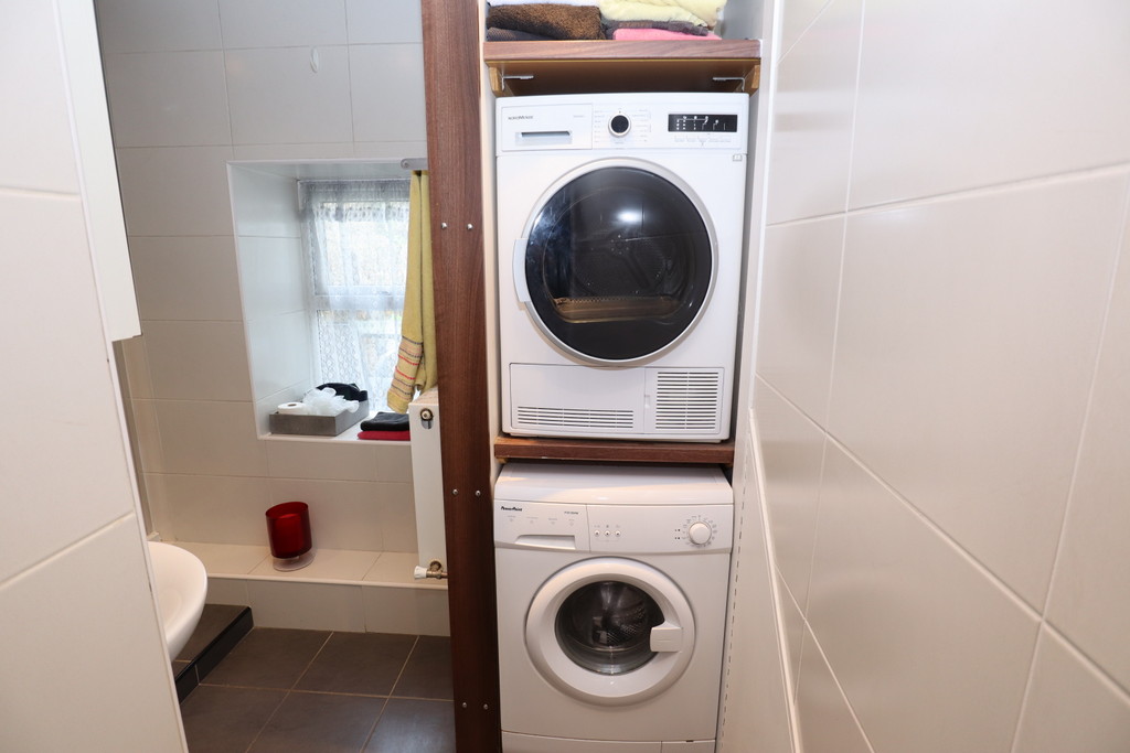 A92 RXF6, 2 Bedrooms Bedrooms, ,1 BathroomBathrooms,Residential,SOLD,1754