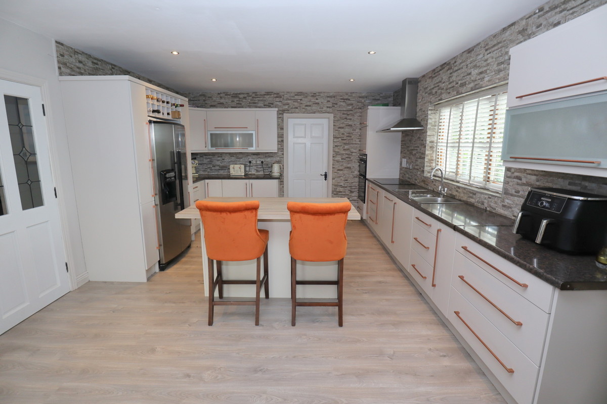 Flemington, Clonalvy, 4 Bedrooms Bedrooms, ,3 BathroomsBathrooms,Residential,SOLD,Flemington,1767 Flemington, Clonalvy, 4 Bedrooms Bedrooms, ,3 BathroomsBathrooms,Residential,SOLD,Flemington,1767