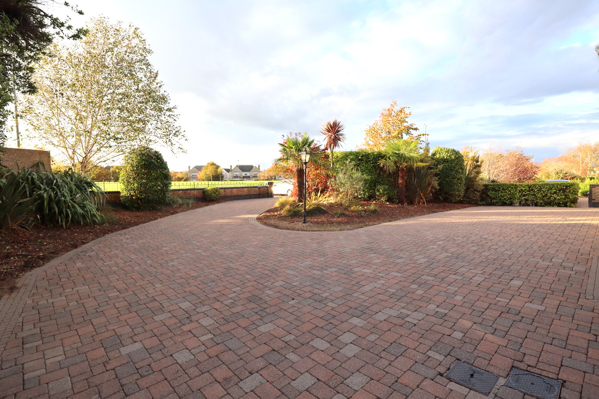 Drogheda, A92 DNW4, 5 Bedrooms Bedrooms, ,4 BathroomsBathrooms,Residential,SALE AGREED,1784