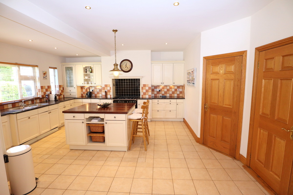 Drogheda, A92 DNW4, 5 Bedrooms Bedrooms, ,4 BathroomsBathrooms,Residential,SALE AGREED,1784