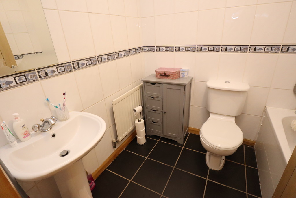 24 Park Grove, Drogheda, A92 NY74, 2 Bedrooms Bedrooms, ,2 BathroomsBathrooms,Residential,SALE AGREED,24 Park Grove,1805