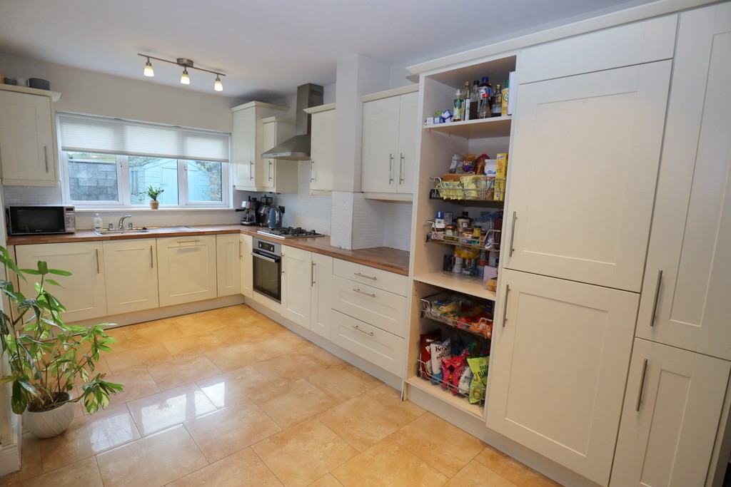 87 Shrewsbury Manor, Drogheda, A92 WV1C, 4 Bedrooms Bedrooms, ,3 BathroomsBathrooms,Residential,SALE AGREED,87 Shrewsbury Manor,1806 87 Shrewsbury Manor, Drogheda, A92 WV1C, 4 Bedrooms Bedrooms, ,3 BathroomsBathrooms,Residential,SALE AGREED,87 Shrewsbury Manor,1806
