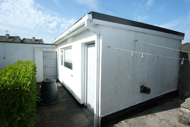 7 Donore Road, Drogheda, A92 DXR4, 4 Bedrooms Bedrooms, 0 ,2 BathroomsBathrooms,Residential,For Sale,Donore Road,0,1850 7 Donore Road, Drogheda, A92 DXR4, 4 Bedrooms Bedrooms, 0 ,2 BathroomsBathrooms,Residential,For Sale,Donore Road,0,1850