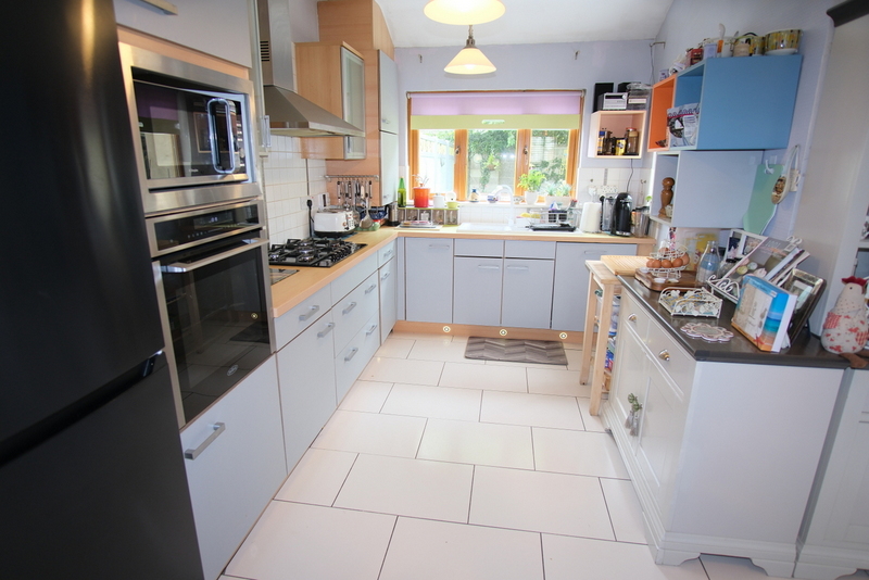 22 Park Gate, Drogheda, A92 WDH4, 3 Bedrooms Bedrooms, 0 ,3 BathroomsBathrooms,Residential,For Sale,Park Gate,0,1851 22 Park Gate, Drogheda, A92 WDH4, 3 Bedrooms Bedrooms, 0 ,3 BathroomsBathrooms,Residential,For Sale,Park Gate,0,1851