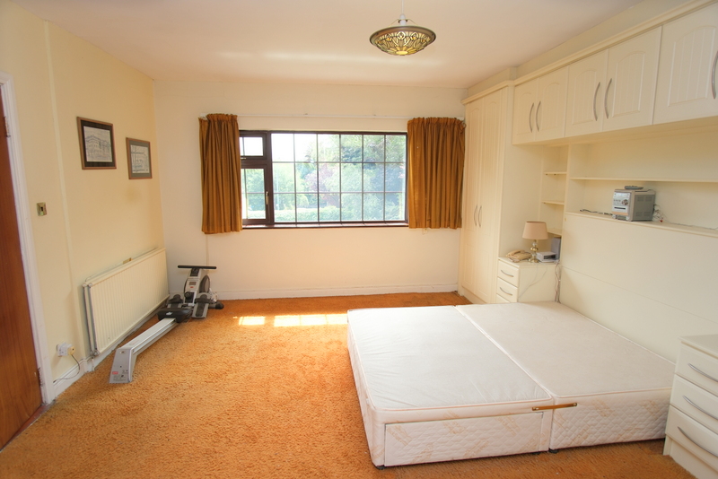 Drogheda, A92 WR26, 5 Bedrooms Bedrooms, 0 ,3 BathroomsBathrooms,Residential,For Sale,0,1852 Drogheda, A92 WR26, 5 Bedrooms Bedrooms, 0 ,3 BathroomsBathrooms,Residential,For Sale,0,1852