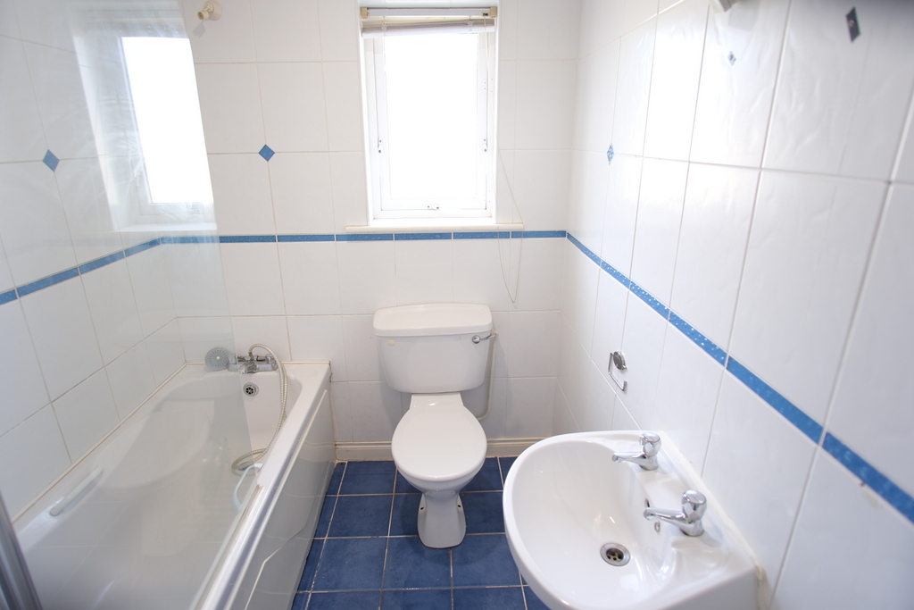 15 Byanstown Manor, Drogheda, 4 Bedrooms Bedrooms, 0 ,3 BathroomsBathrooms,Residential,For Sale,15 Byanstown Manor,0,1855 15 Byanstown Manor, Drogheda, 4 Bedrooms Bedrooms, 0 ,3 BathroomsBathrooms,Residential,For Sale,15 Byanstown Manor,0,1855