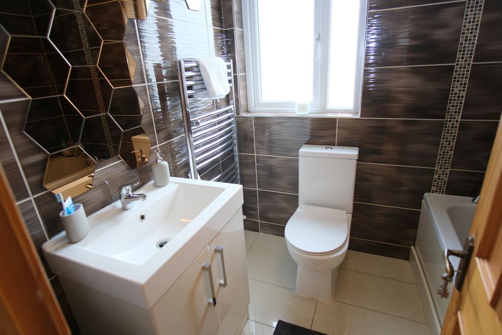 30 Park Court, Grange Rath, Drogheda, 4 Bedrooms Bedrooms, 0 ,3 BathroomsBathrooms,Residential,For Sale,30 Park Court, Grange Rath,0,1857 30 Park Court, Grange Rath, Drogheda, 4 Bedrooms Bedrooms, 0 ,3 BathroomsBathrooms,Residential,For Sale,30 Park Court, Grange Rath,0,1857