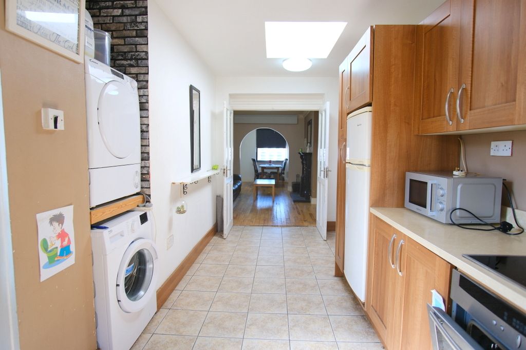 14 Priests Lane, Drogheda, 3 Bedrooms Bedrooms, 0 ,1 BathroomBathrooms,Residential,For Sale,14 Priests Lane,0,1858 14 Priests Lane, Drogheda, 3 Bedrooms Bedrooms, 0 ,1 BathroomBathrooms,Residential,For Sale,14 Priests Lane,0,1858