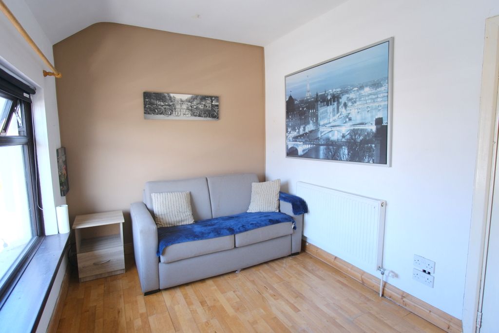 14 Priests Lane, Drogheda, 3 Bedrooms Bedrooms, 0 ,1 BathroomBathrooms,Residential,For Sale,14 Priests Lane,0,1858 14 Priests Lane, Drogheda, 3 Bedrooms Bedrooms, 0 ,1 BathroomBathrooms,Residential,For Sale,14 Priests Lane,0,1858